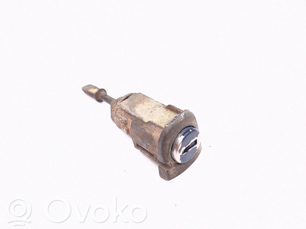 Conector de cierre   1U0837167,NONE,NONE