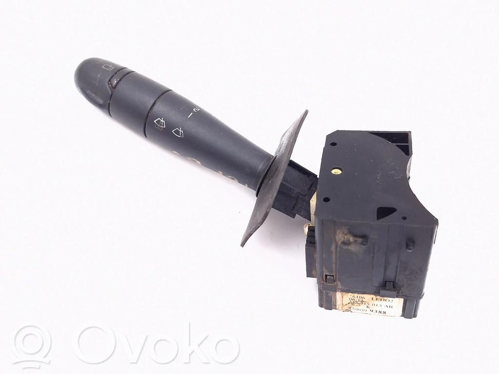 Dacia Logan VAN Wiper control stalk 