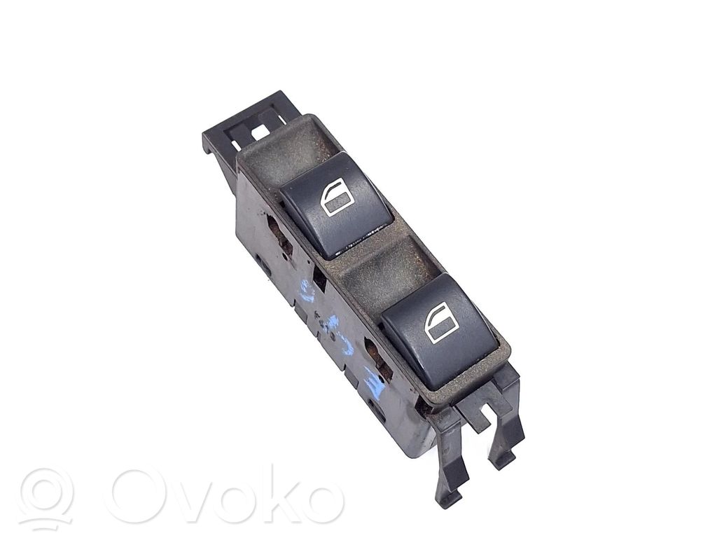 Electric window control switch   8381514,8381514,61318381514,61318381514