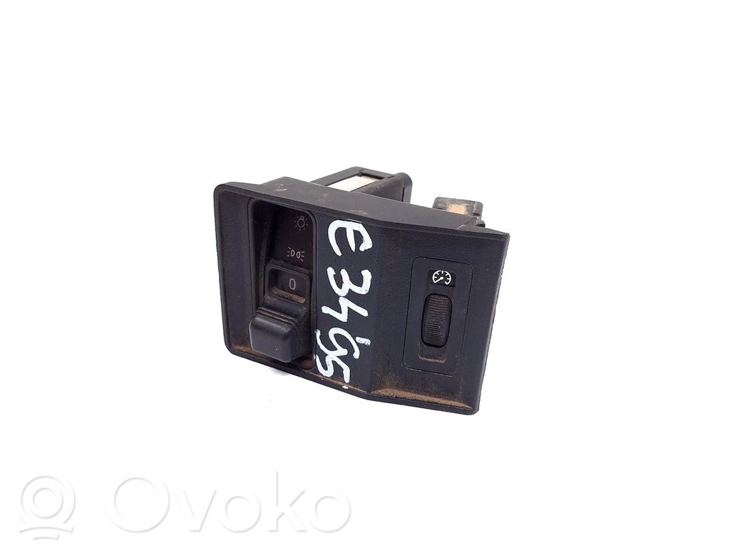 Light switch   8110497,8110497,NONE