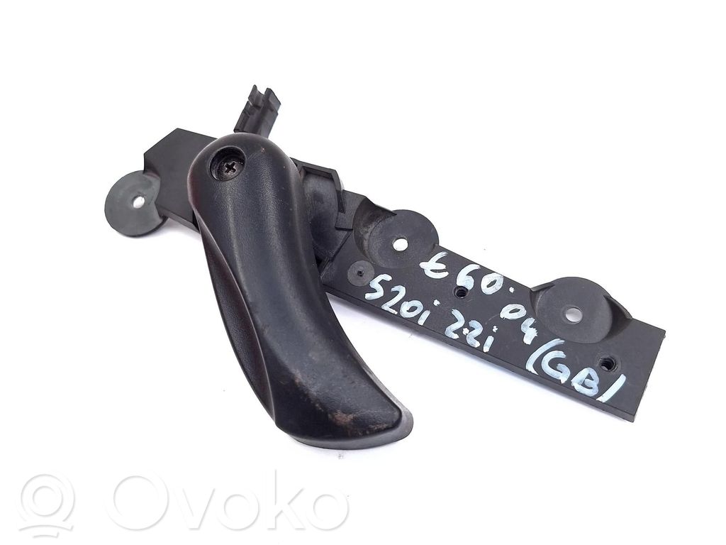 BMW 5 E60 E61 Maniglia di rilascio del vano motore (cofano) 