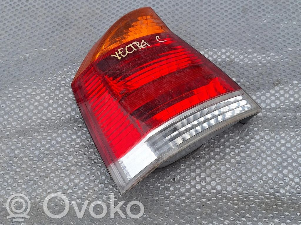 Opel Vectra C Galinis žibintas kėbule 