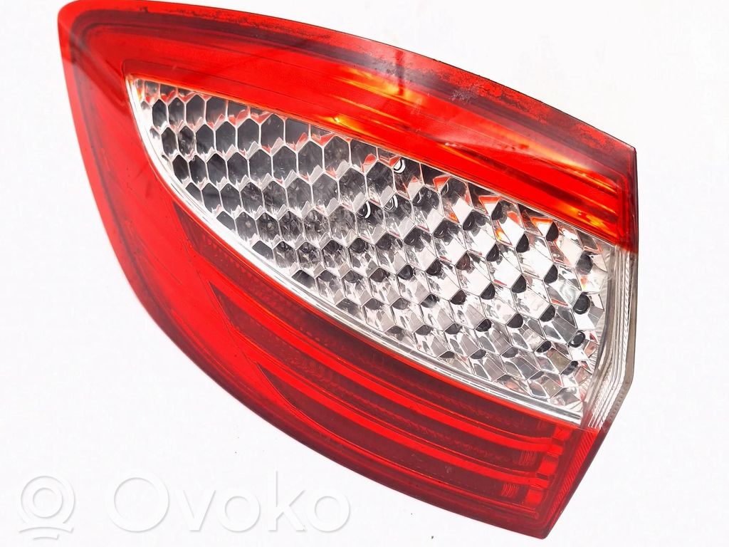 Lampa tylna   7S7113405B,77R002A01,E411380,0374D,1S7113N004A