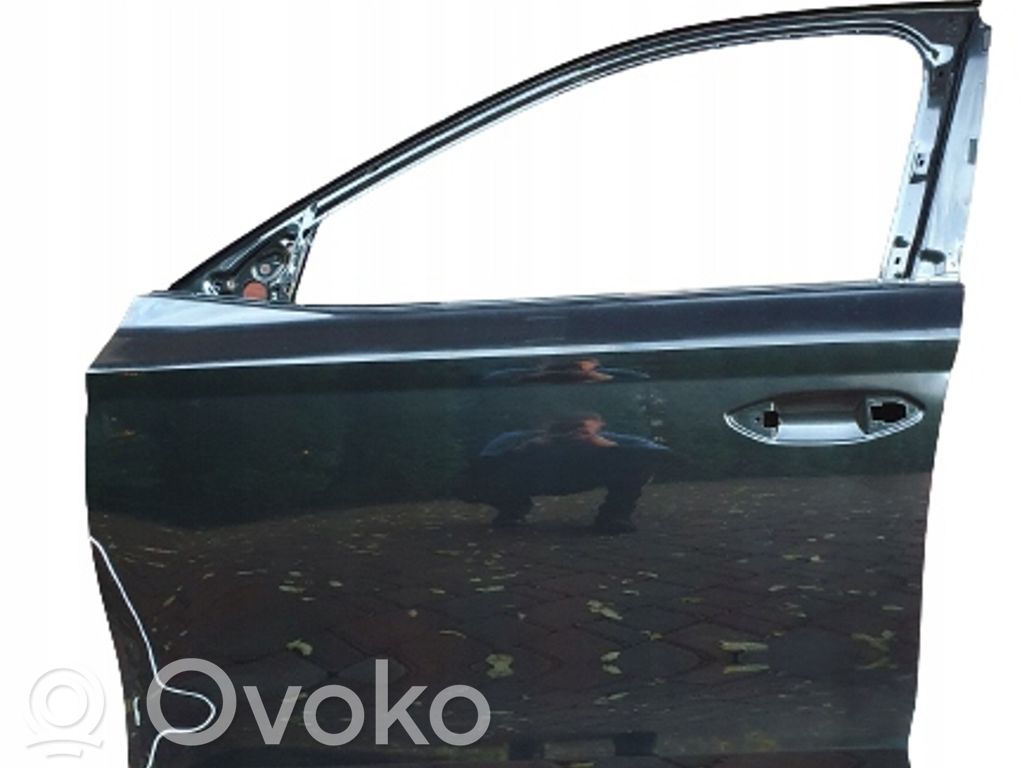 Skoda Octavia Mk4 Puerta delantera 