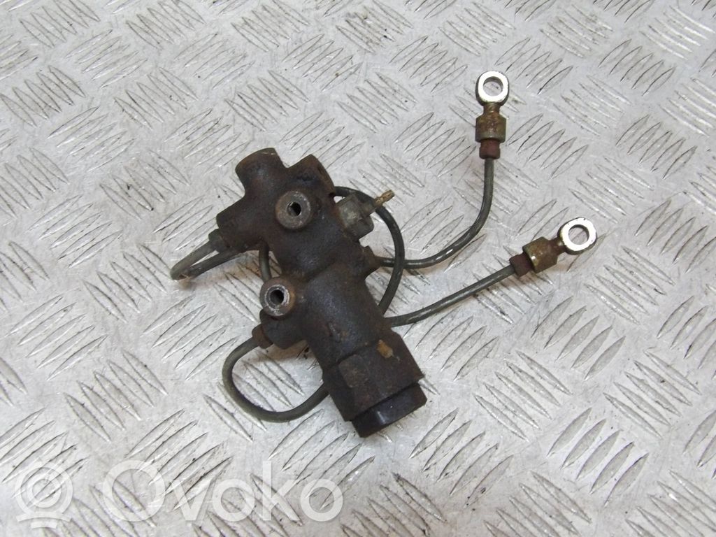 Mazda RX2 Cilindro secondario della frizione 