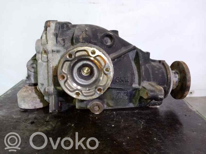 Rear differential   7511150