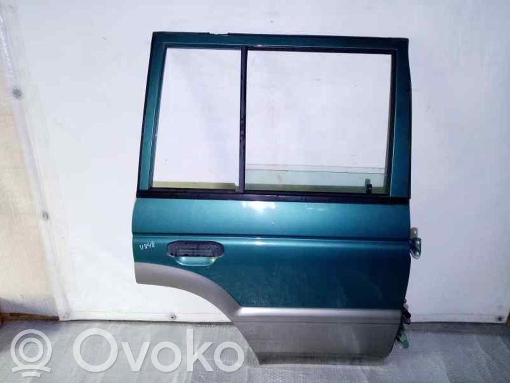 Mitsubishi Montero Puerta trasera 