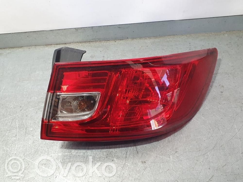 Renault Captur Lampa tylna 