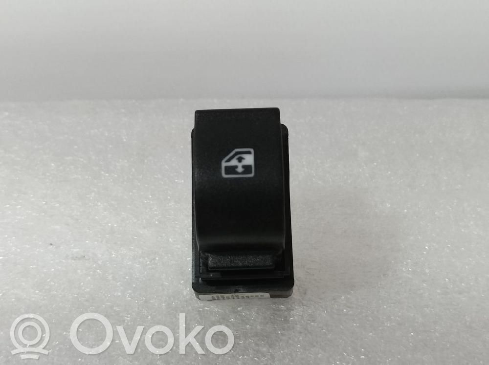 Fiat Tipo Electric window control switch 