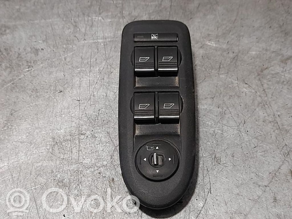 Ford Kuga I Electric window control switch 
