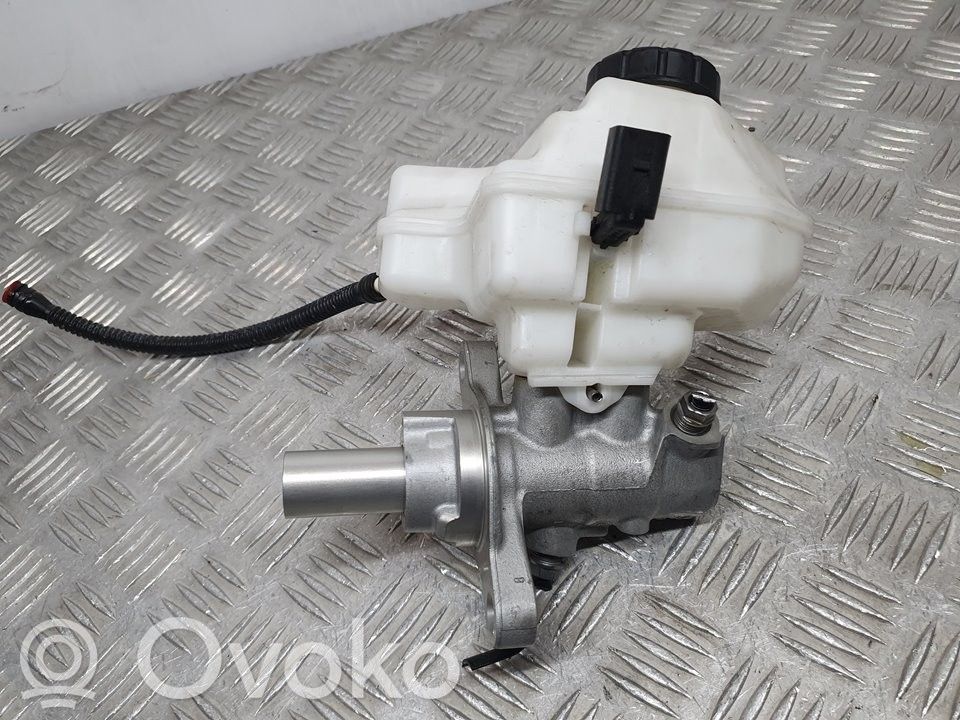Master brake cylinder   SINREF