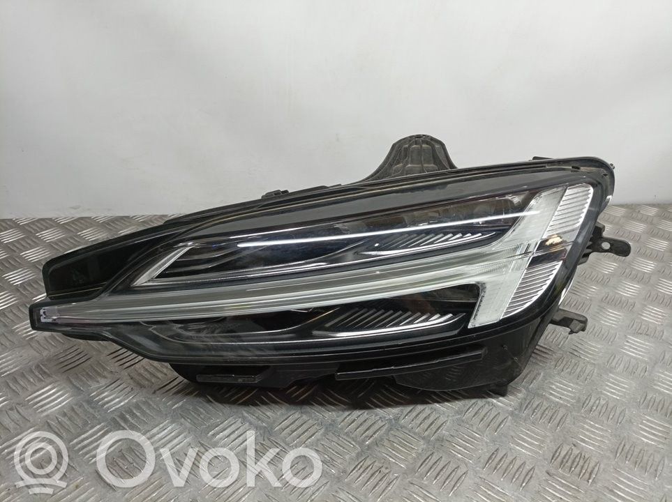 Volvo V60 Phare frontale 