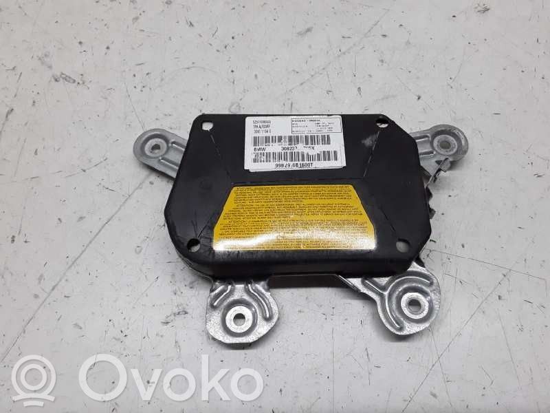 Side airbag   30001194E