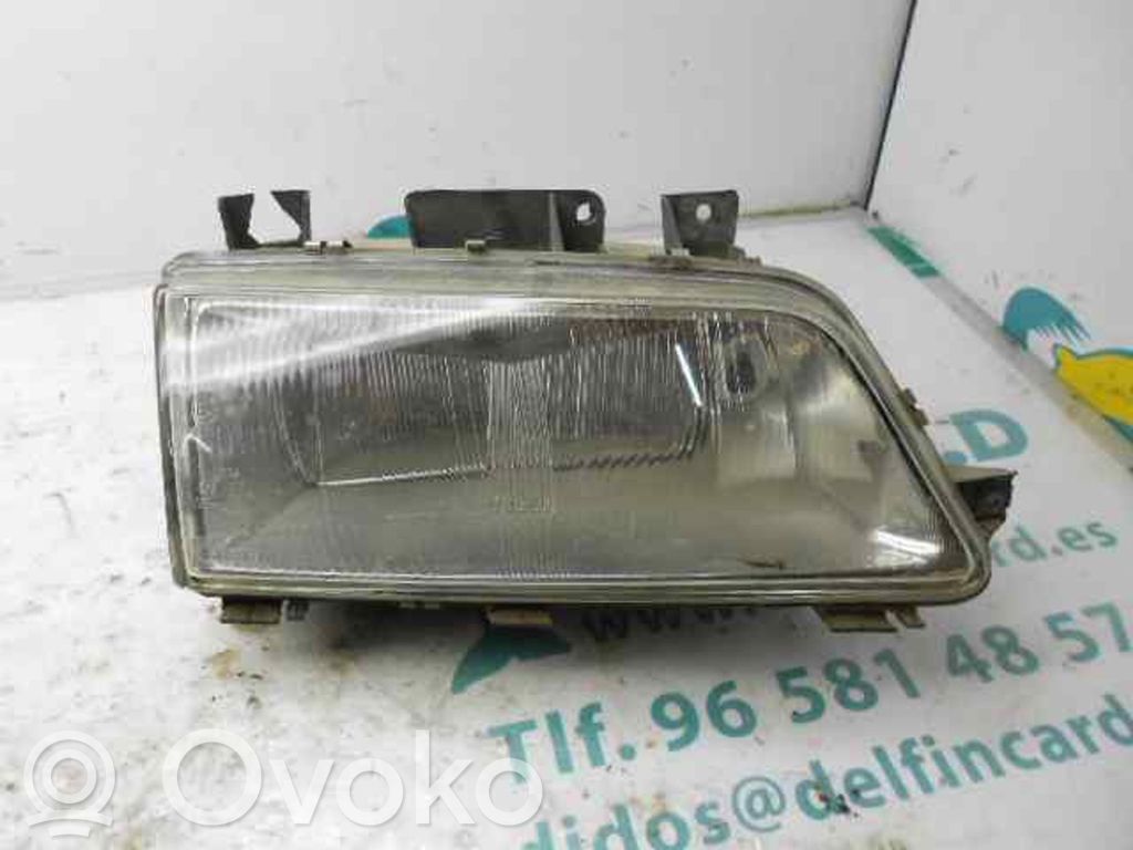 Peugeot 405 Headlight/headlamp 