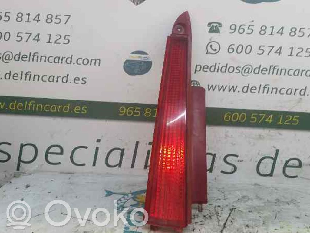 Citroen C4 I Luz trasera/de freno 