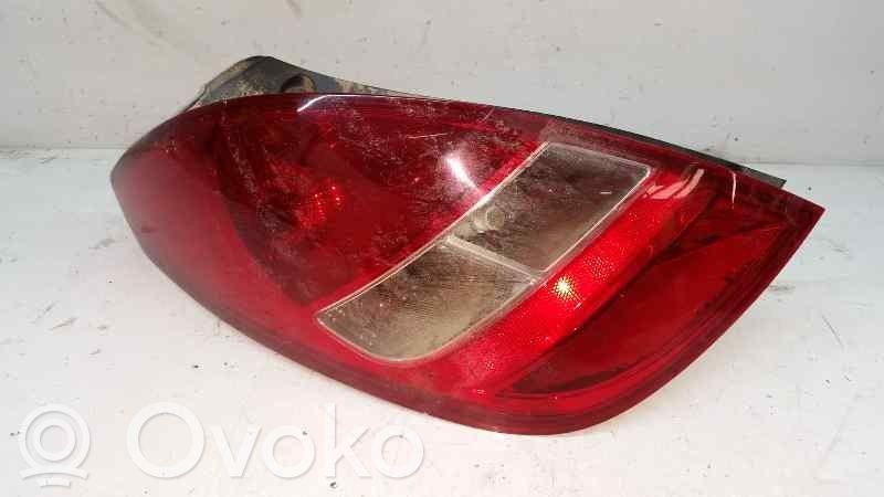 Hyundai i20 (PB PBT) Galinis žibintas kėbule 