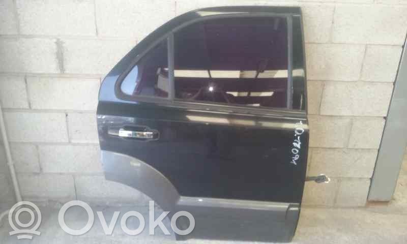 Puerta trasera   770043E100