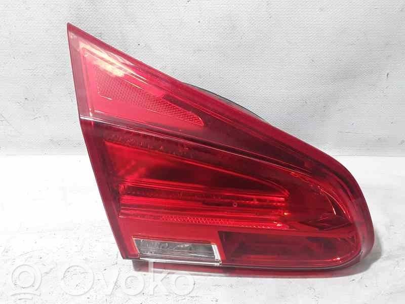 Luz trasera/de freno   92403A2000