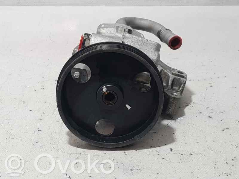 Ohjaustehostimen pumppu   95995558