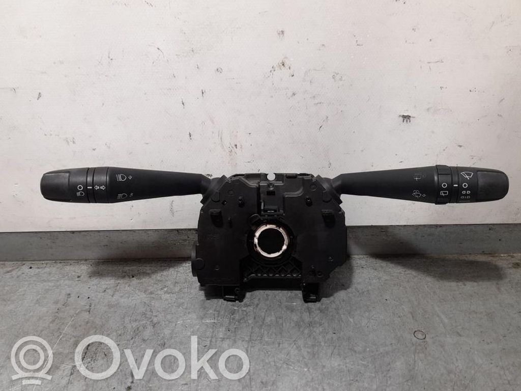 Alfa Romeo Mito Wiper control stalk 