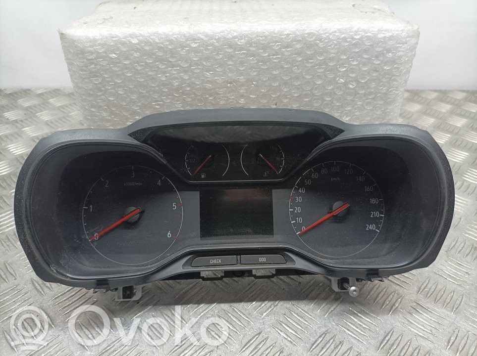 Opel Combo E Nopeusmittari (mittaristo) 