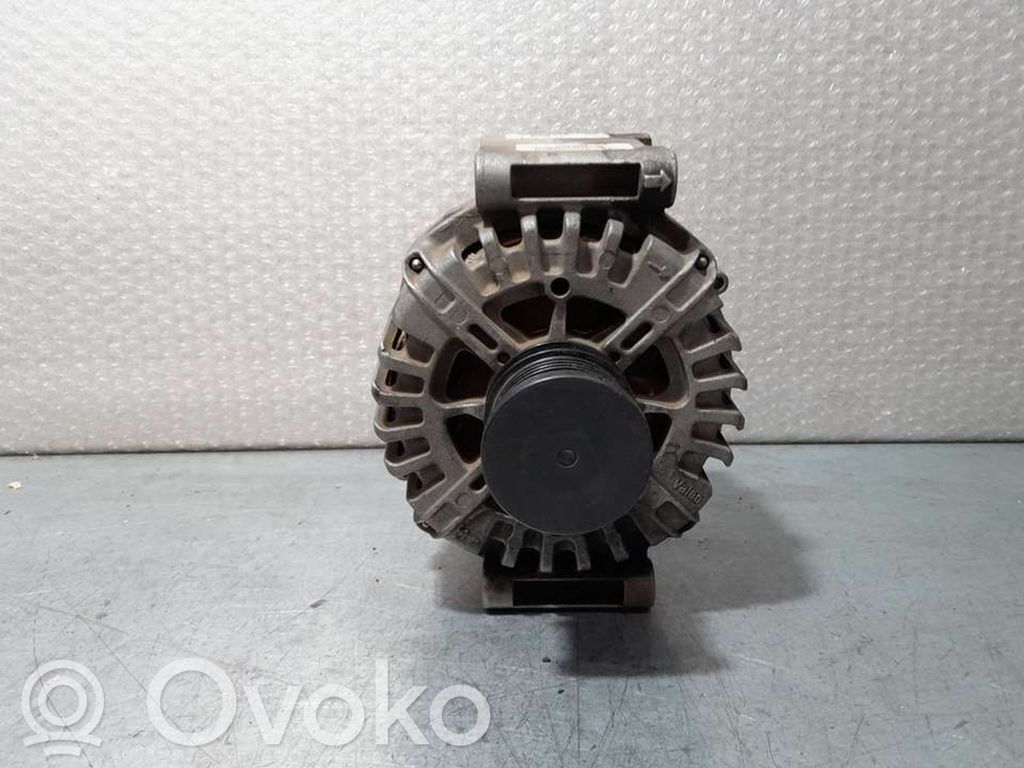 Mercedes-Benz E W212 Alternator 