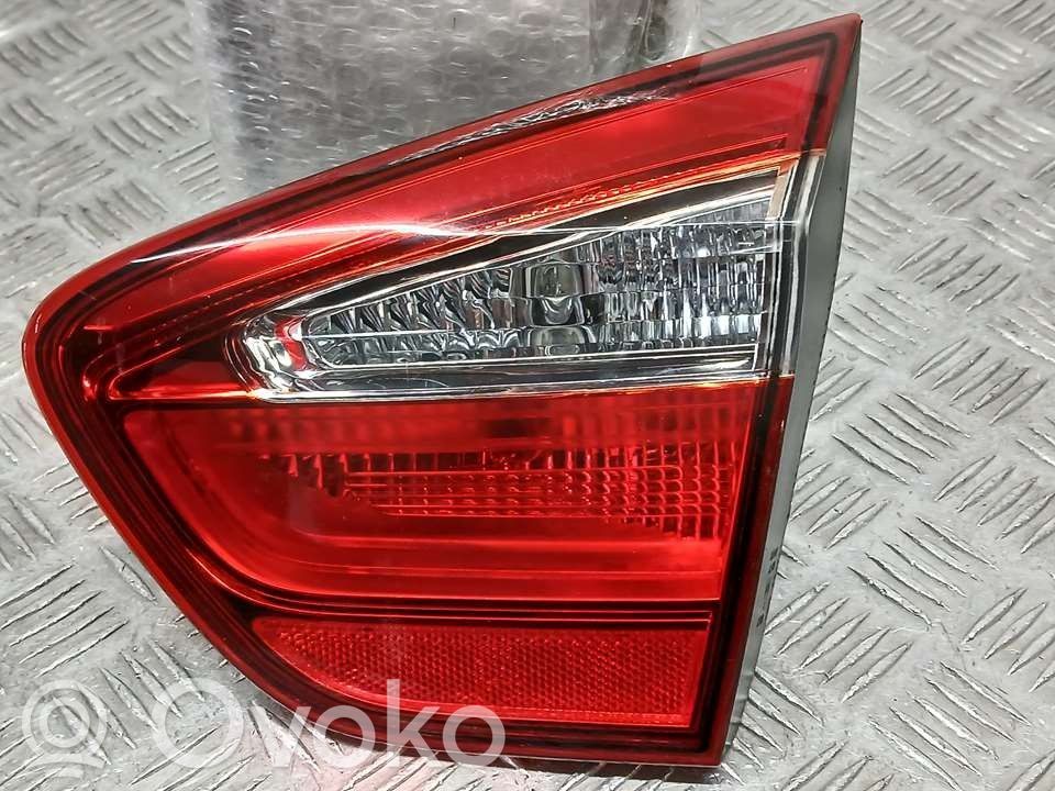 KIA Rio Feux arrière / postérieurs 