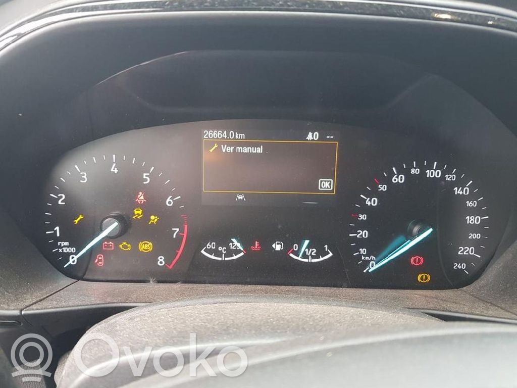 Ford Focus Geschwindigkeitsmesser Cockpit 