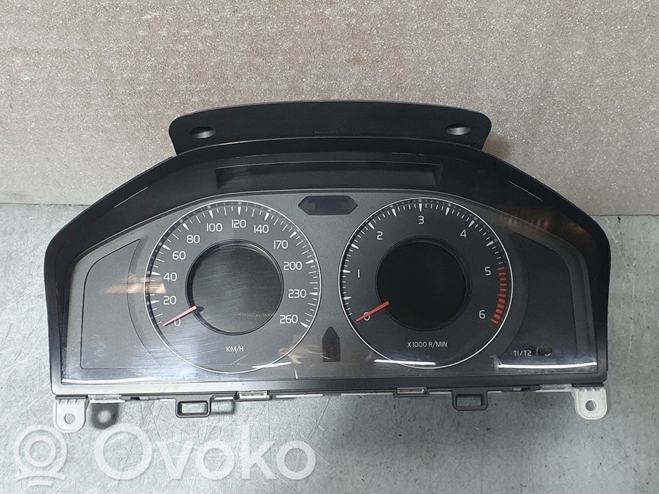Volvo XC60 Tachimetro (quadro strumenti)