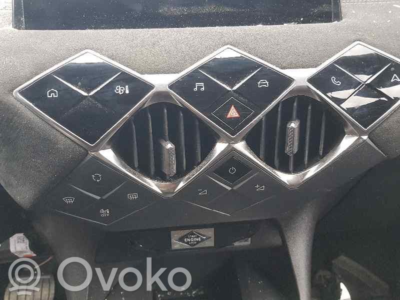 DS Automobiles 3 Crossback Przyciski multifunkcyjne 