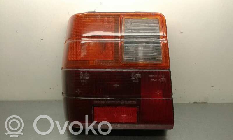 Fiat Uno Lampă spate în caroserie 