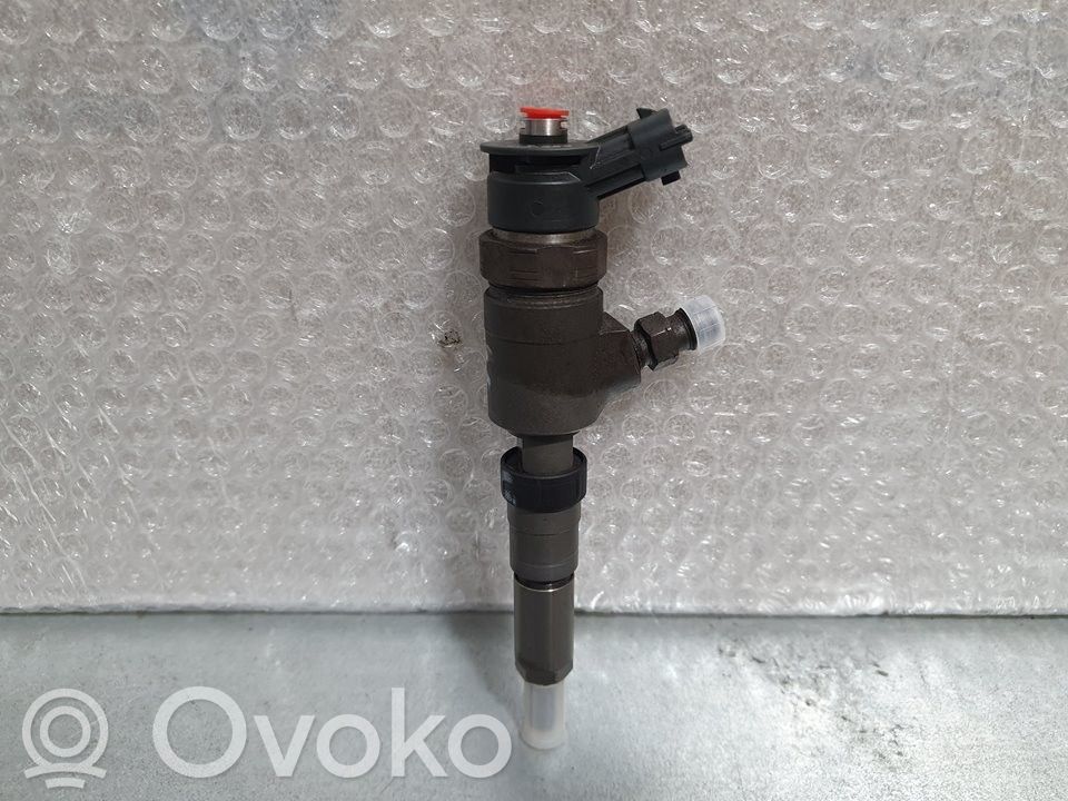 Injector combustibil   565889,BOSCH