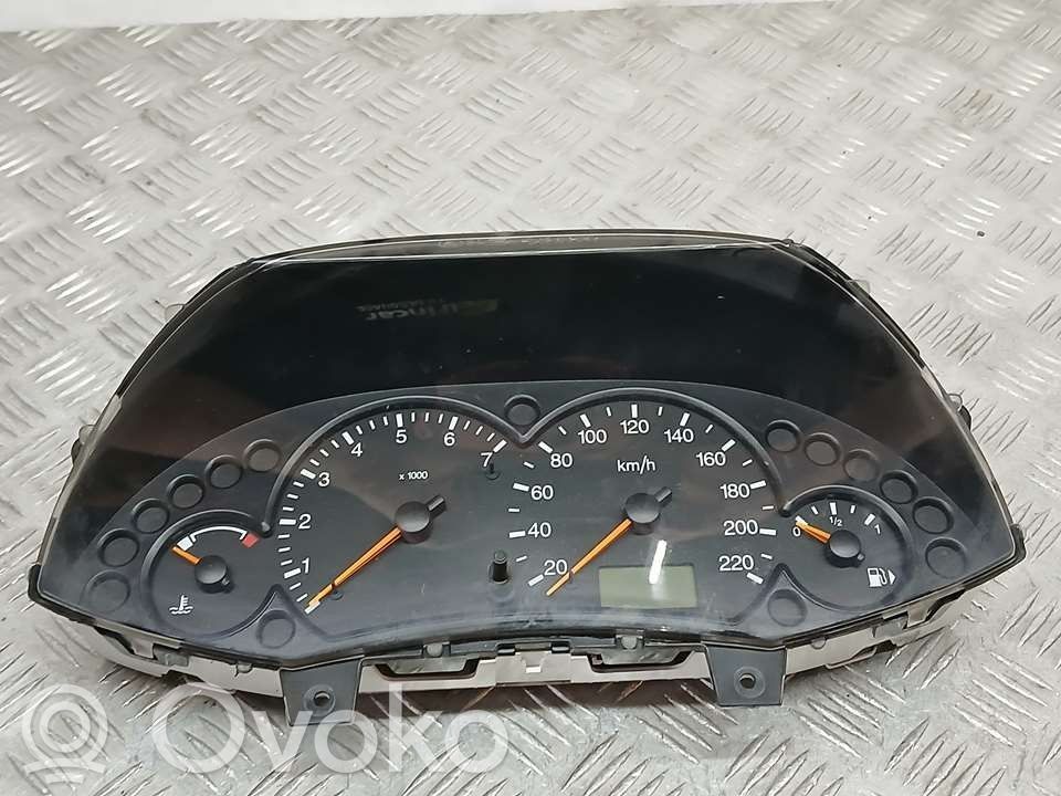 Ford Focus Speedometer (instrument cluster) 