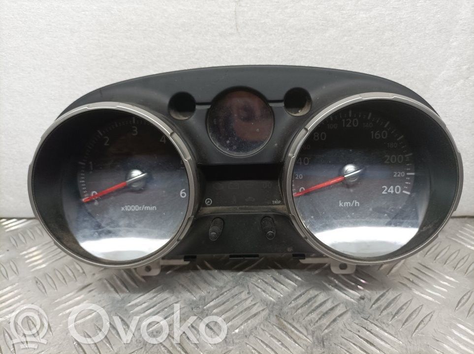 Nissan Qashqai+2 Vitezometru (grup de instrumente) 