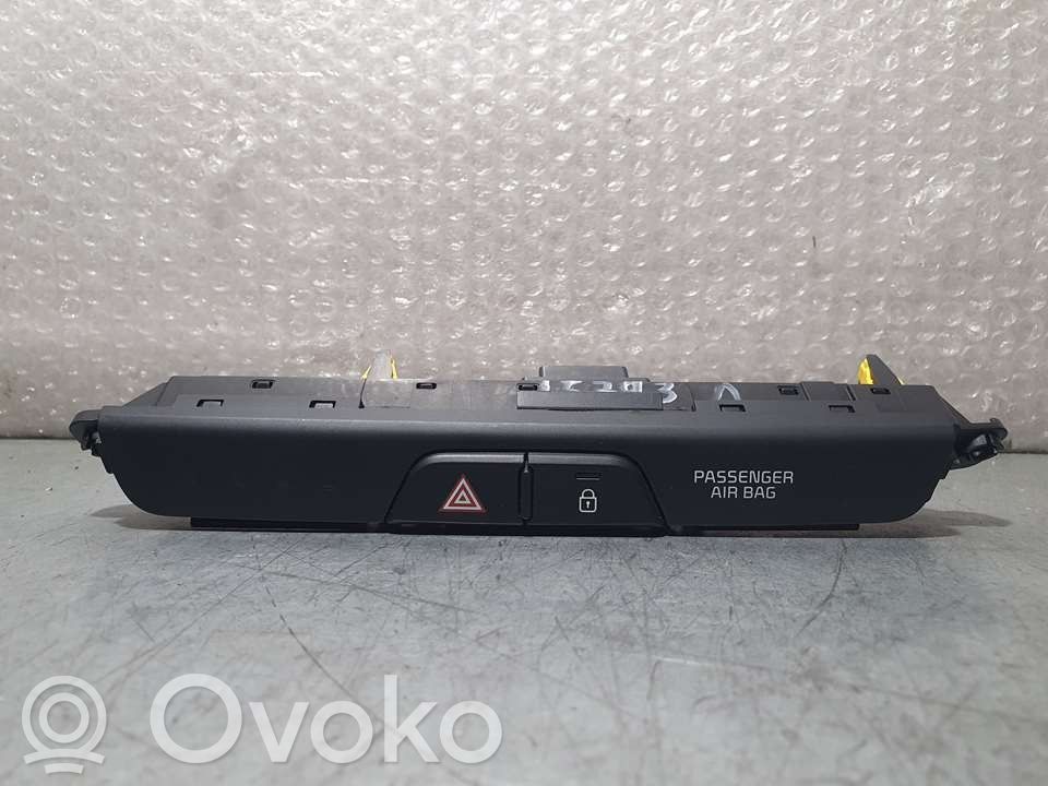 Przyciski multifunkcyjne   93790H8010WK