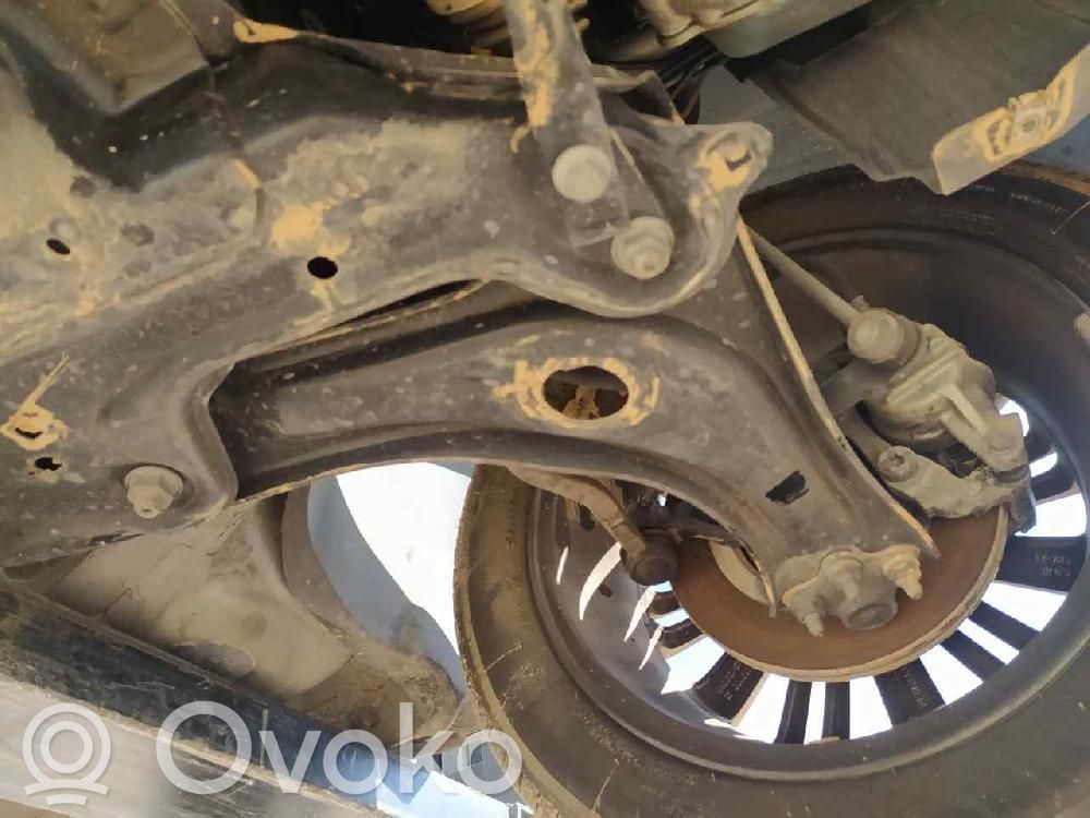 Peugeot 208 I Basculă inferioară față 