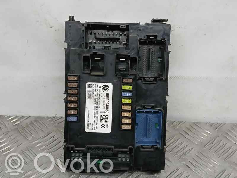 Módulo de fusible   520948860