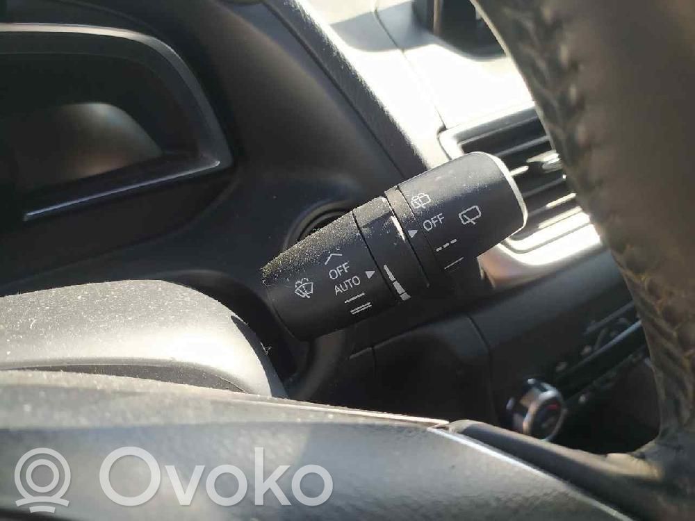 Mazda 3 II Palanca de control del limpiaparabrisas 