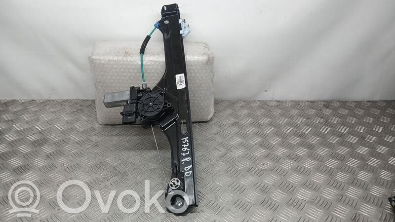 BMW 2 F45 Macara ușă față cu motor 