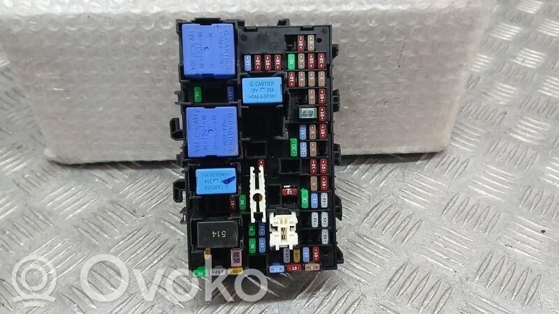 Renault Captur II Fuse module 