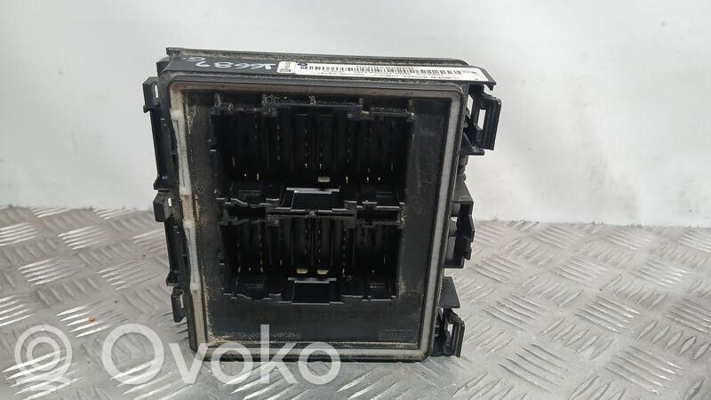 Sulakemoduuli   NX6T14D068EHA