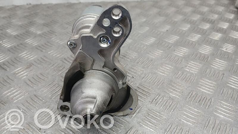 Electromotor   233008820R,KR3S11000AA