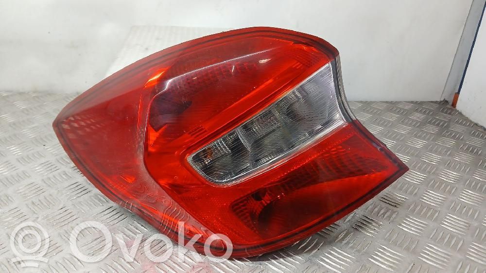 Ford Ka Galinis žibintas kėbule 