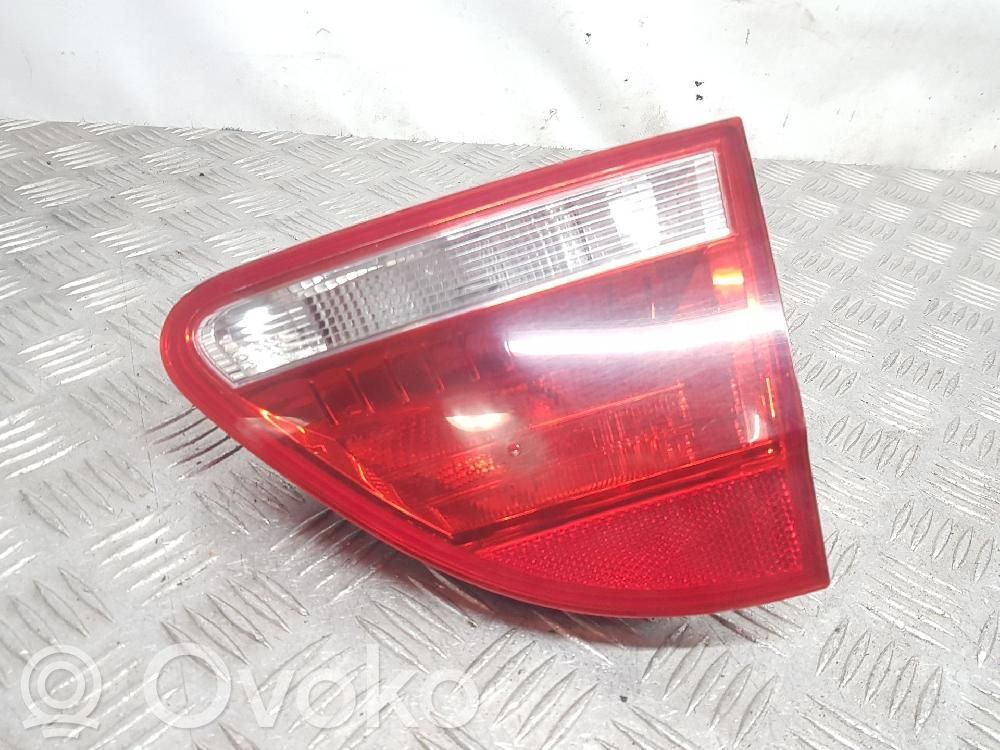 Seat Exeo (3R) Lampă spate în capacul portbagajului 