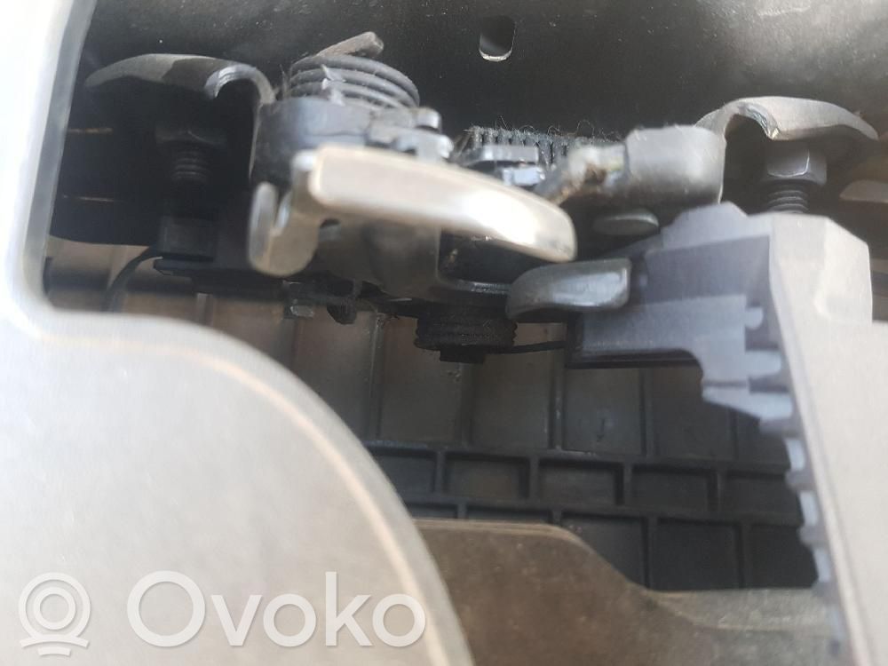 Dacia Sandero Radiatore di raffreddamento