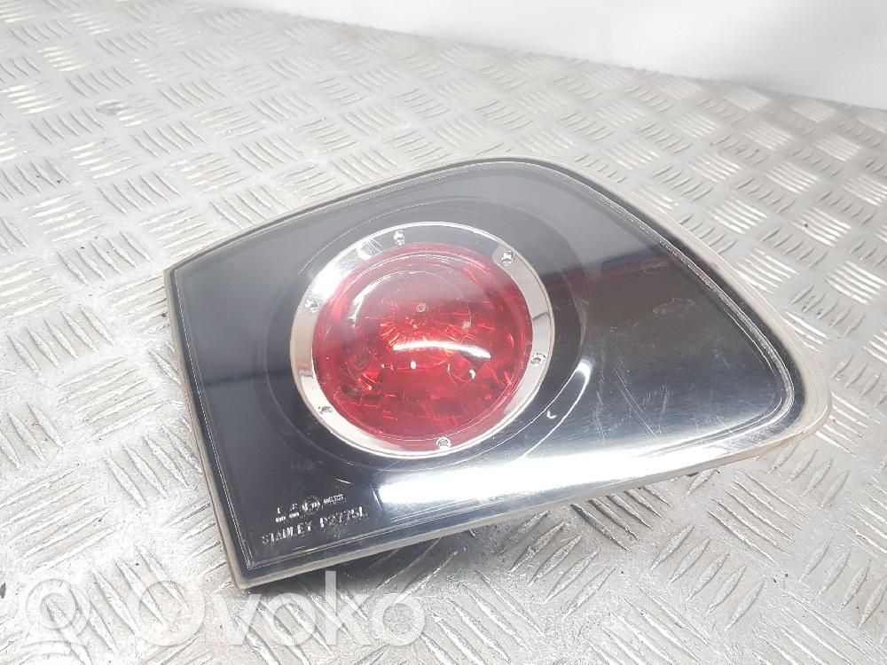 Mazda 3 I Takaluukun takavalot 
