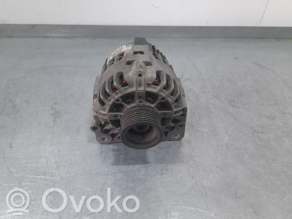 Volkswagen Golf IV Generatore/alternatore 