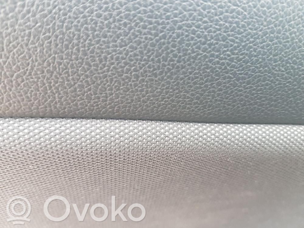 KIA Ceed Regulador de puerta delantera con motor 