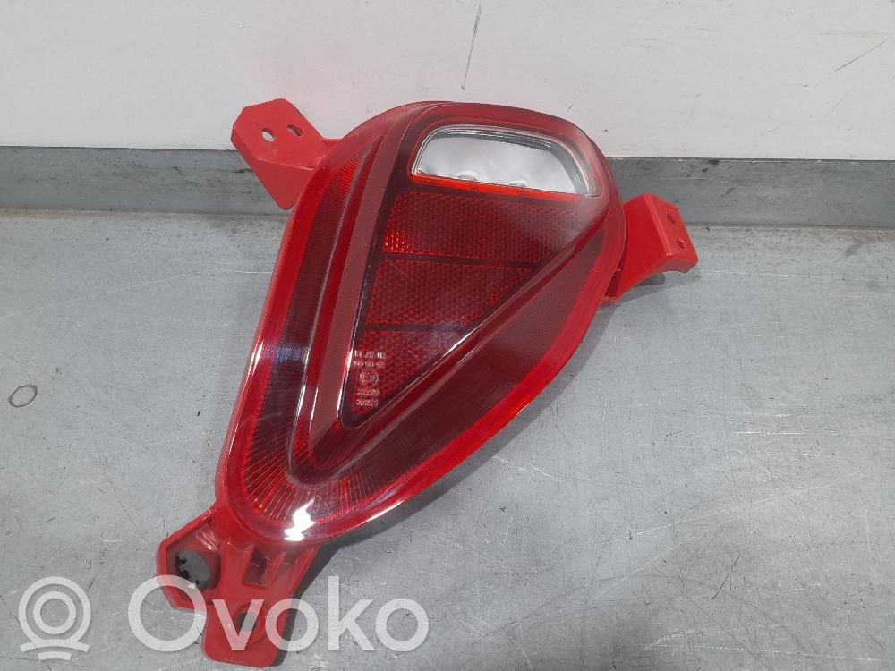 Luz del parachoques trasero   92405J7300