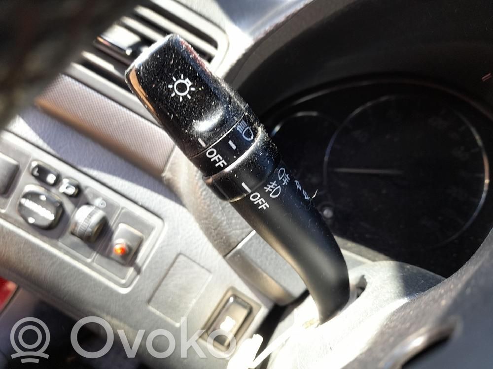 Toyota Avensis T250 Leva comando tergicristalli